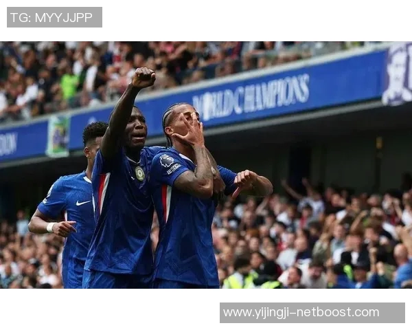 世界杯激战切尔西与多特蒙德0比0平神扑引发争议判罚引全场热议