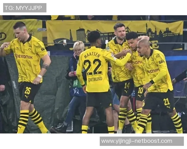 欧冠激战：多特蒙德3-0曼联绝杀瞬间点燃全场热情与转会传闻四起