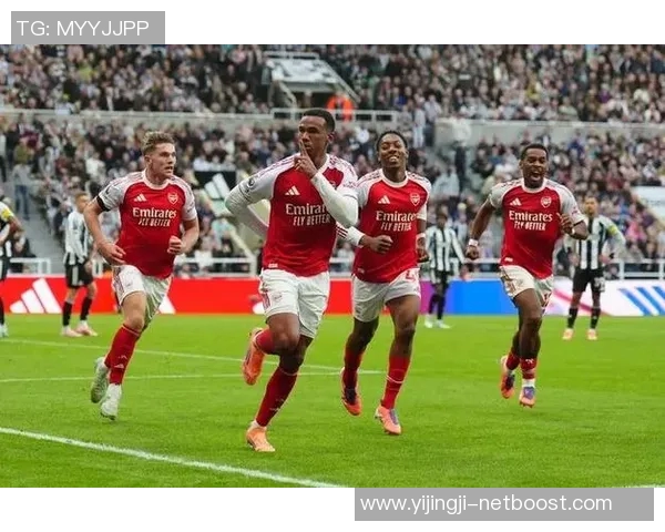 友谊赛精彩回顾:那不勒斯逆转阿森纳神扑瞬间引发全场狂欢 友谊赛精彩回顾:那不勒斯逆转阿森纳神扑瞬间引发全场狂欢